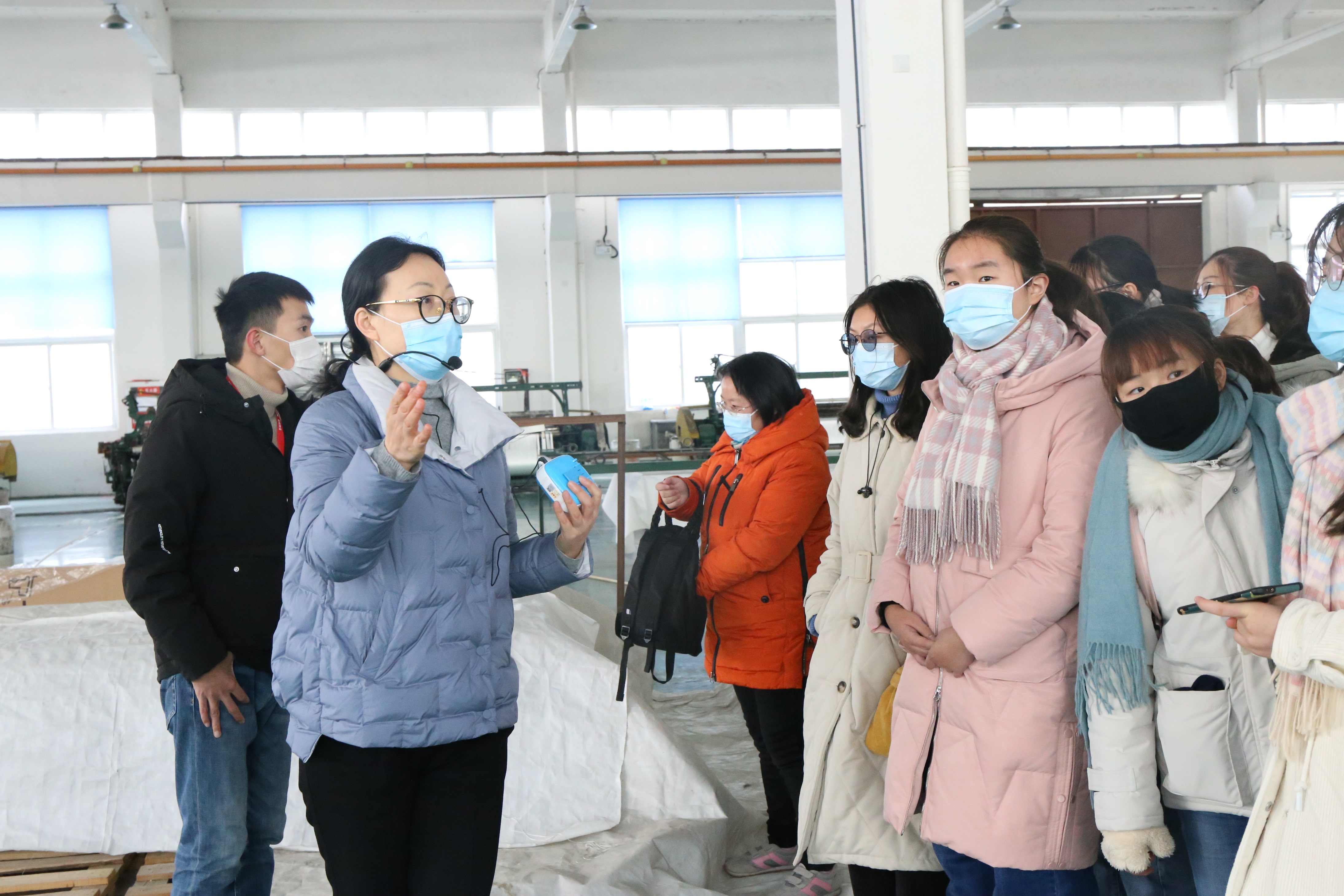 Warmly welcome Nanjing Normal University Taizhou College International Trade teachers and students to visit our company